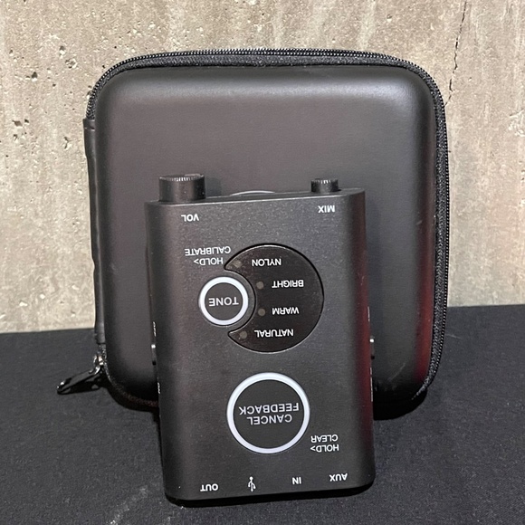 COPY - IK Multimedia iRig Acoustic Clip-On Guitar Microphone for iOS and Mac - Picture 10 of 12